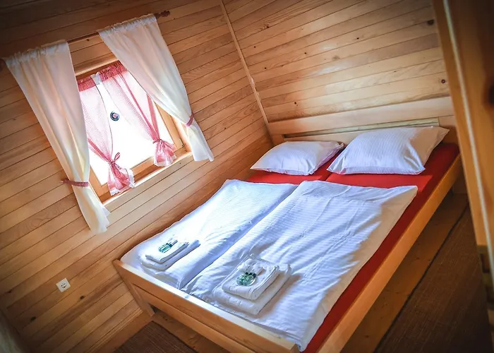 Etno Selo Bk Oaza Guest house Todorani